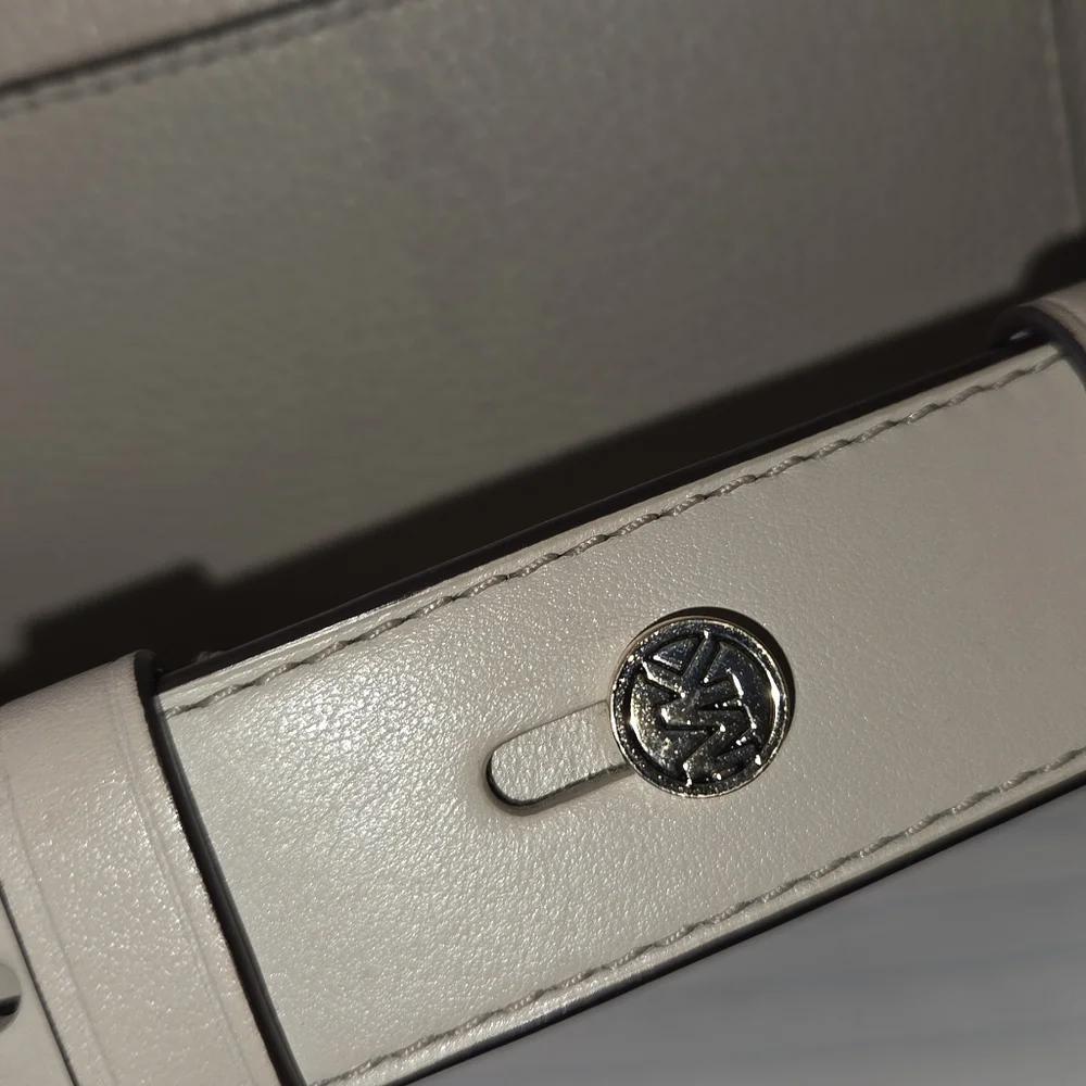 Bag - Picture 6 of 11